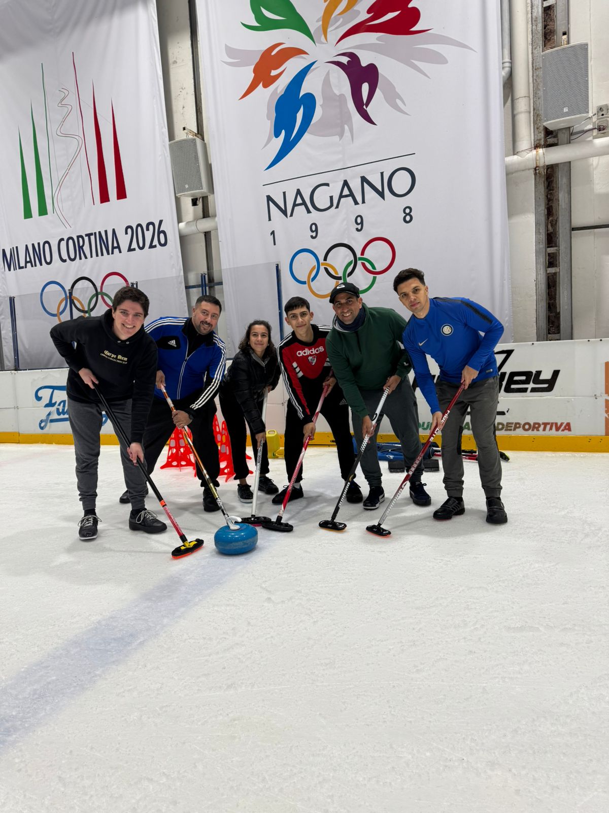 Curling Argentino, Primera clínica en el país