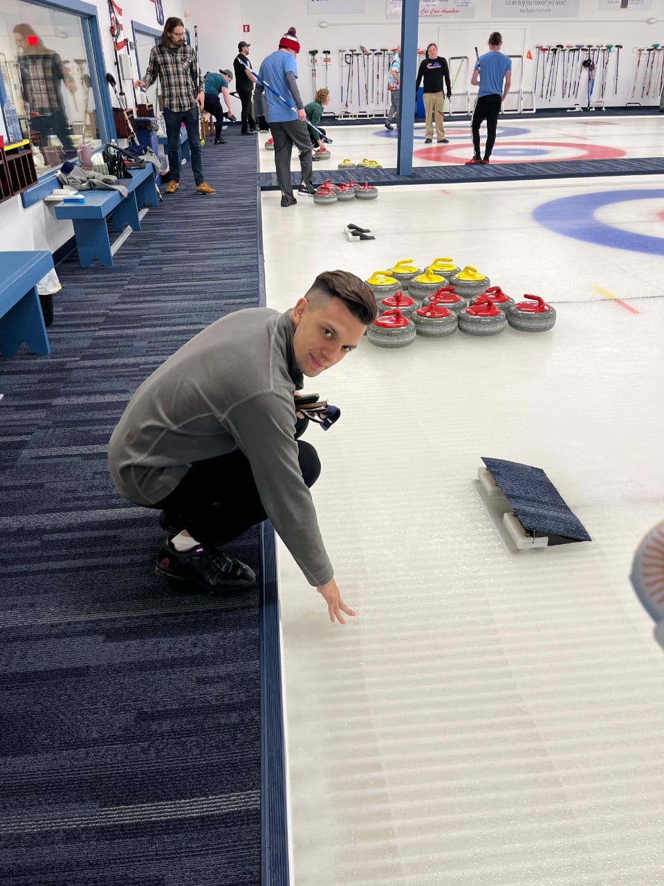 Participación del torneo Estadounidense de Curling en la Ciudad de Columbus, Ohaio. (con participación de dos jugadores que se iniciaron al Curling en Buenos Aires.)