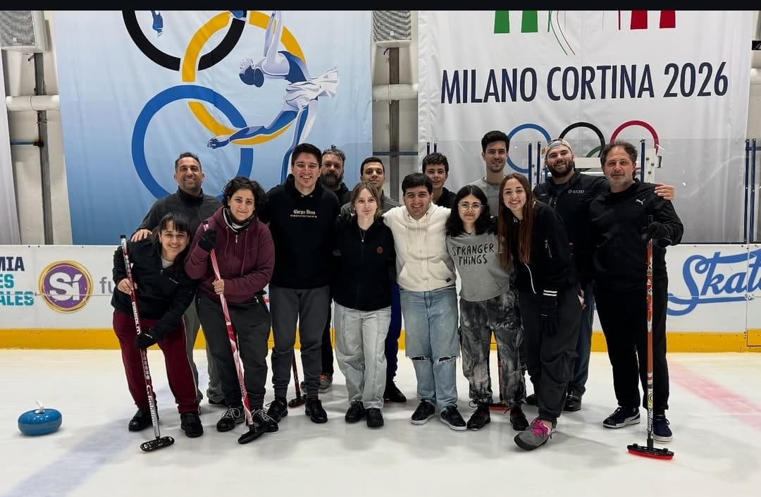 Visita de Matt Gallo jugador argentino que juega en el New Jersey Curling Club.
